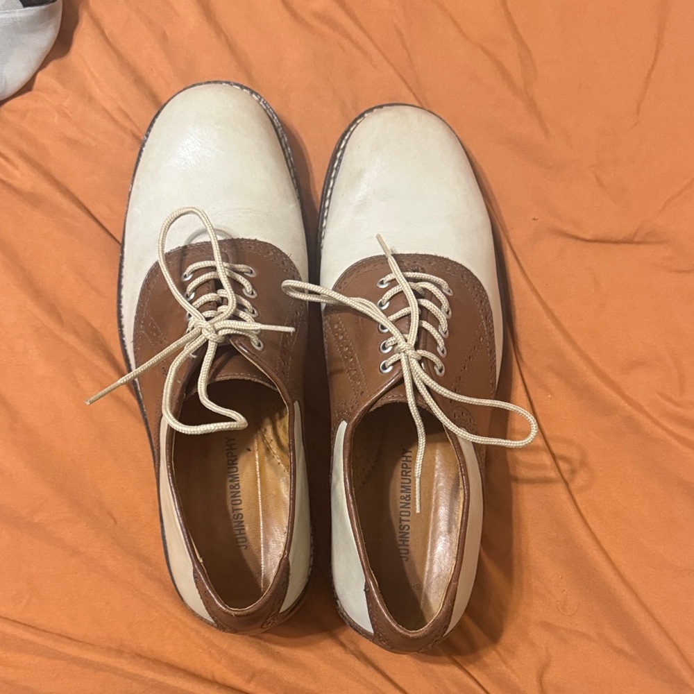 Johnston & Murphy Cream and Brown Oxford Shoes